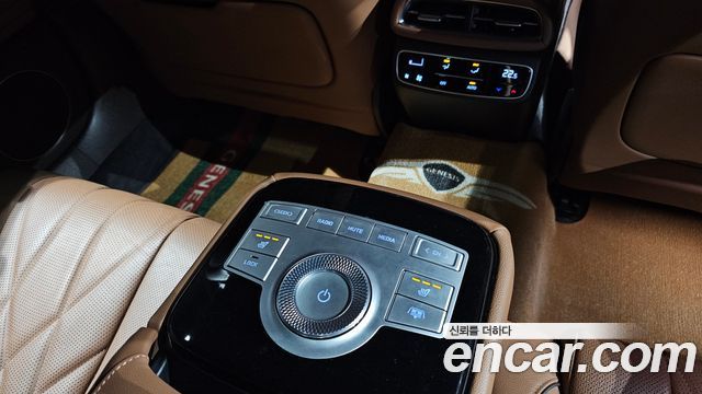 Genesis G80 (RG3) Gasoline 2.5 Turbo 2WD 2022 — фото 18