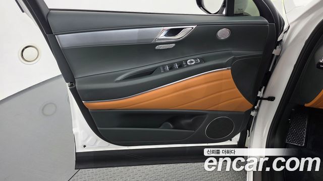Genesis GV80 2.5T Gasoline AWD 2025 — фото 24