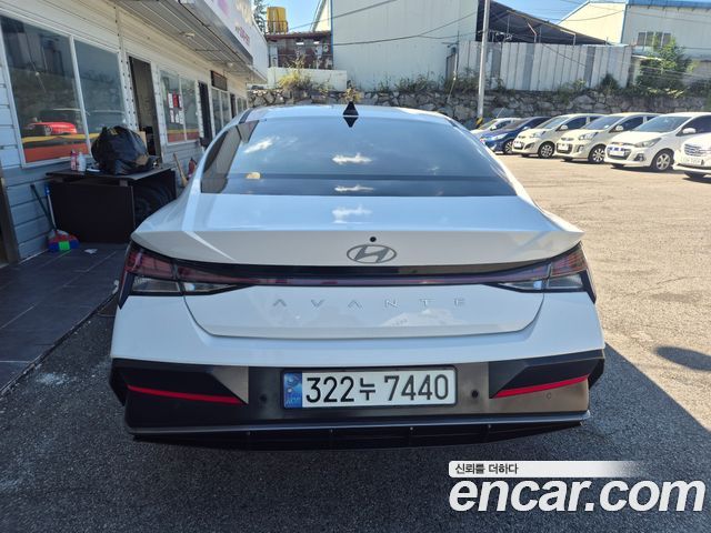 Hyundai Avante (CN7) 1.6 Inspiration 2024 — фото 3