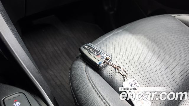 Hyundai Santa Fe (DM) Diesel(e-VGT) 2.0 4WD Premium 2015 — фото 30