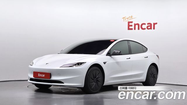 Tesla Model 3 Standard RWD 2026 — фото 1