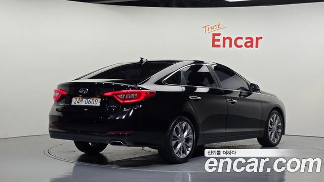 Hyundai Sonata (LF) 2.0 Smart Special 2016 — фото 2