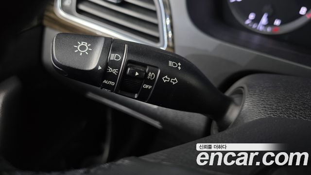 Hyundai Sonata (LF) 2.0 Smart Special 2016 — фото 19