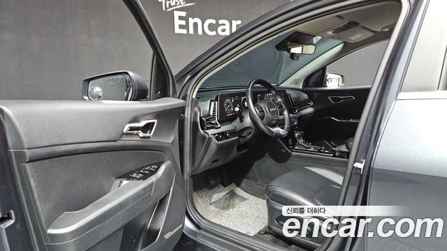 Kia Sportage (V) Gasoline 1.6 Turbo 2WD Prestige 2022 — фото 10