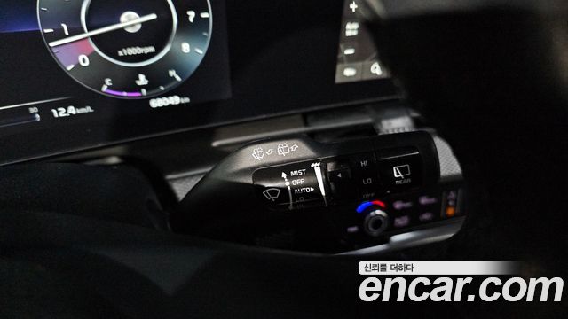 Kia Sportage (V) Gasoline 1.6 Turbo 2WD Prestige 2022 — фото 18