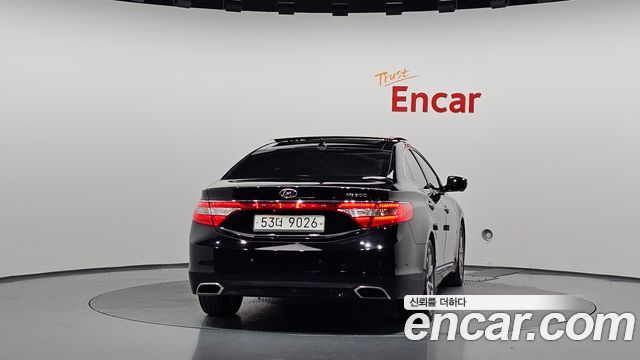 Hyundai Grandeur (HG) HG300 Exclusive Special 2015 — фото 4