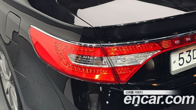 Hyundai Grandeur (HG) HG300 Exclusive Special 2015 — фото 23