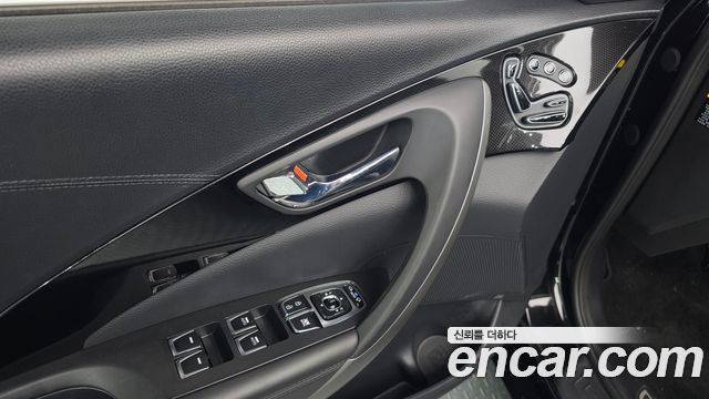 Hyundai Grandeur (HG) HG300 Exclusive Special 2015 — фото 31