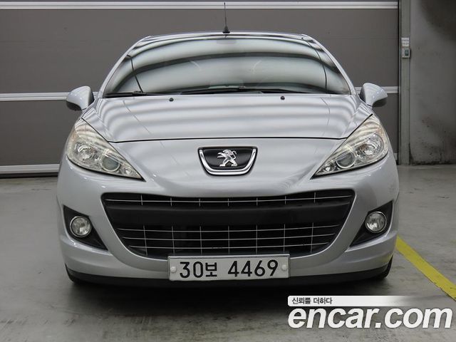 Peugeot 207CC 1.6 First Generation 2014 — фото 2
