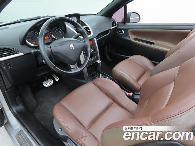 Peugeot 207CC 1.6 First Generation 2014 — фото 8
