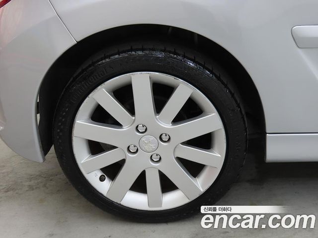 Peugeot 207CC 1.6 First Generation 2014 — фото 24