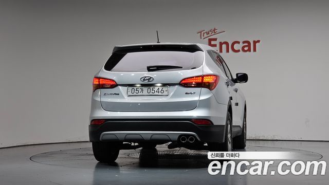Hyundai Santa Fe (DM) Diesel(e-VGT) 2.0 2WD Morden 2014 — фото 4