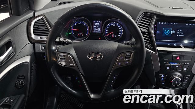 Hyundai Santa Fe (DM) Diesel(e-VGT) 2.0 2WD Morden 2014 — фото 13