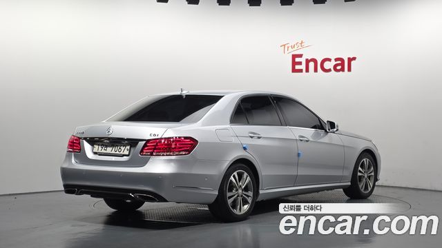 Mercedes-Benz E-Class (W212) E220 CDI Avantgarde 2014 — фото 2