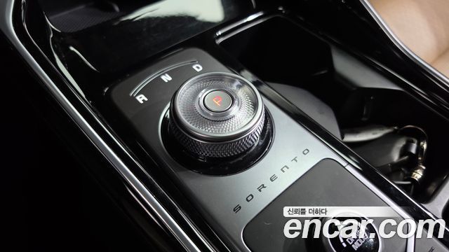 Kia Sorento (IV) HEV 1.6 2WD Noblesse 2024 — фото 9