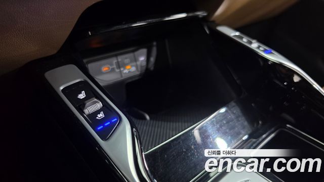 Kia Sorento (IV) HEV 1.6 2WD Noblesse 2024 — фото 18
