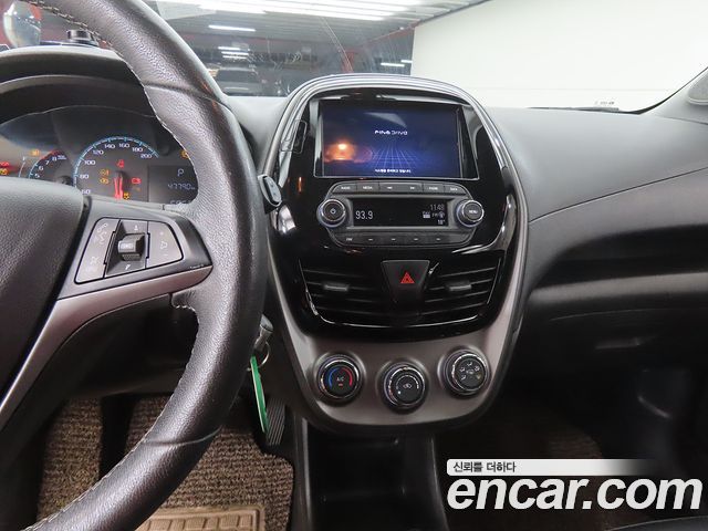 Chevrolet Spark LT 2019 — фото 10