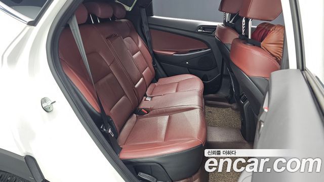 Hyundai Tucson Diesel 2.0 2WD Premium 2019 — фото 11