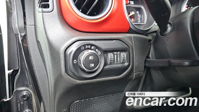 Jeep Wrangler (JL) 2.0 Rubicon High 4Door 2018 — фото 14