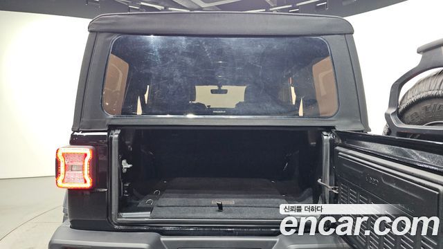 Jeep Wrangler (JL) 2.0 Rubicon High 4Door 2018 — фото 29