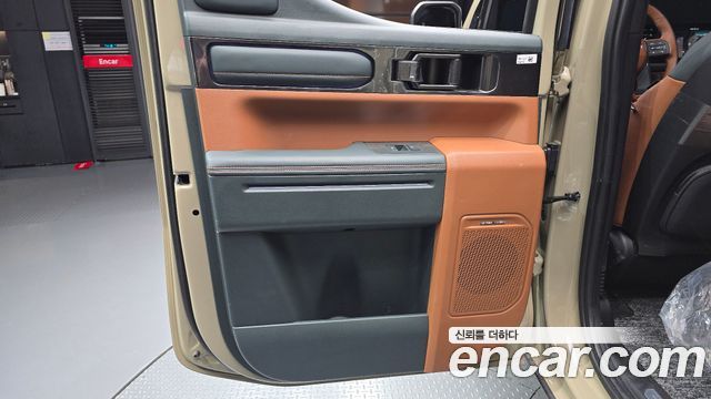 Kia Tasman 2.5T Gasoline 4WD X-Pro 2026 — фото 25
