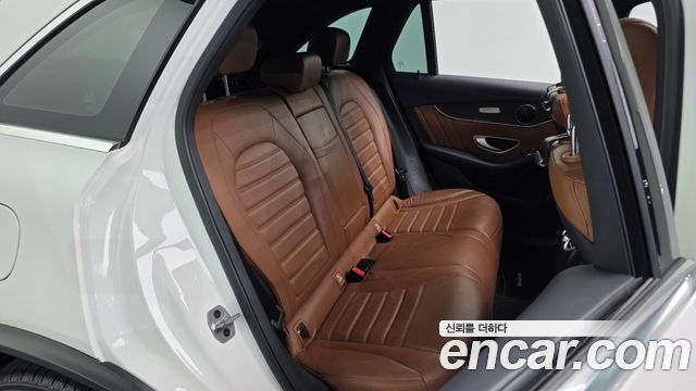 Mercedes-Benz GLC-Class (X253) GLC300 4MATIC 2022 — фото 11
