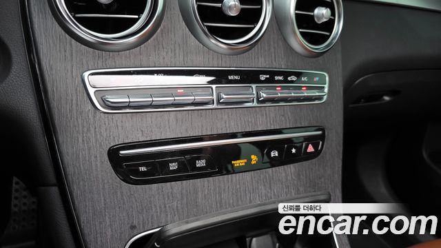 Mercedes-Benz GLC-Class (X253) GLC300 4MATIC 2022 — фото 18