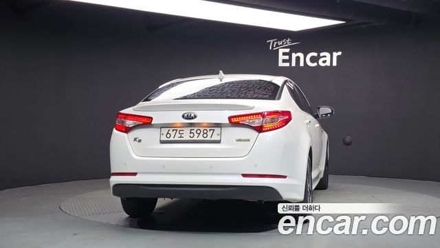 Kia K5 Hybrid Prestige 2014 — фото 4