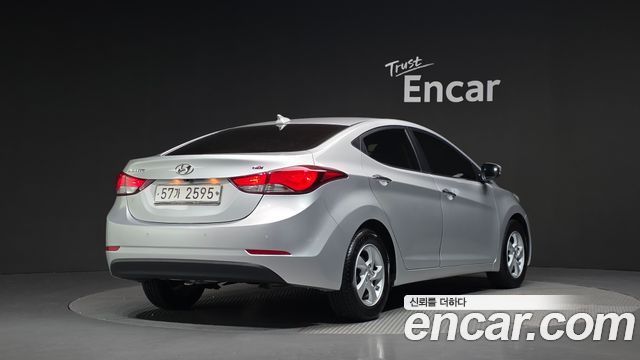Hyundai Avante 1.6 GDi Smart Standard 2016 — фото 2