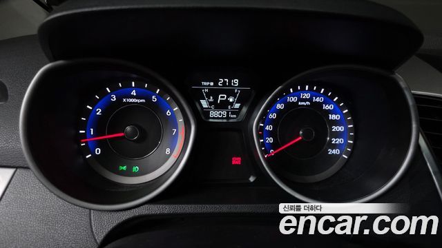 Hyundai Avante 1.6 GDi Smart Standard 2016 — фото 8