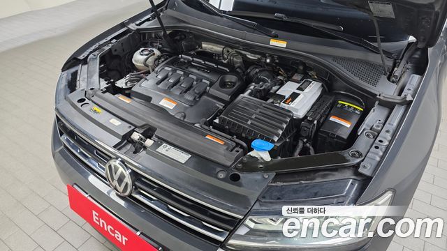 Volkswagen Tiguan (II) 2.0 TDI 2018 — фото 6