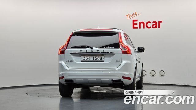 Volvo XC60 D4 1st 2014 — фото 4