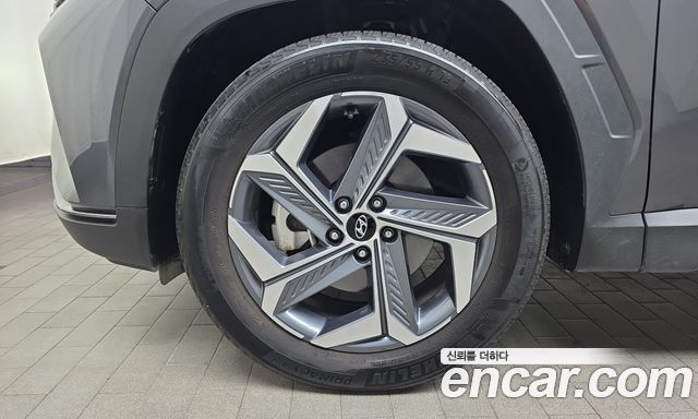 Hyundai Tucson (NX4) Gasoline 1.6 Turbo 2WD Inspiration 2021 — фото 5