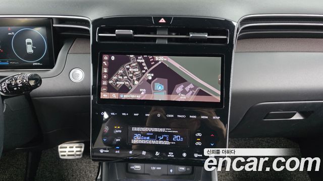 Hyundai Tucson (NX4) Gasoline 1.6 Turbo 2WD Inspiration 2021 — фото 13