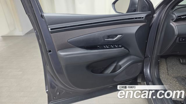 Hyundai Tucson (NX4) Gasoline 1.6 Turbo 2WD Inspiration 2021 — фото 24