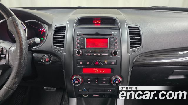 Kia Sorento R Diesel 2.0 2WD TLX High-Deluxe 2011 — фото 14