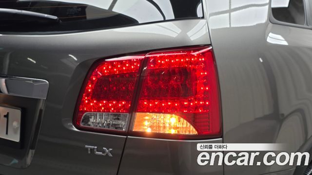 Kia Sorento R Diesel 2.0 2WD TLX High-Deluxe 2011 — фото 23