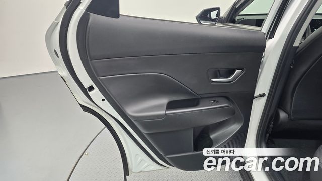 Hyundai Kona (SX2) Gasoline 1.6 Turbo 2WD Modern 2023 — фото 25