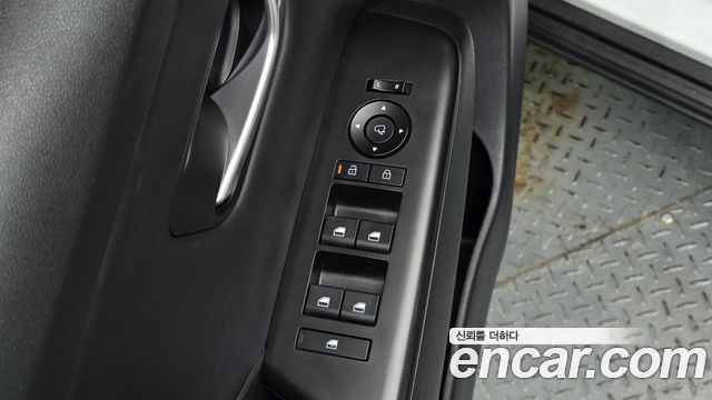 Hyundai Kona (SX2) Gasoline 1.6 Turbo 2WD Modern 2023 — фото 27