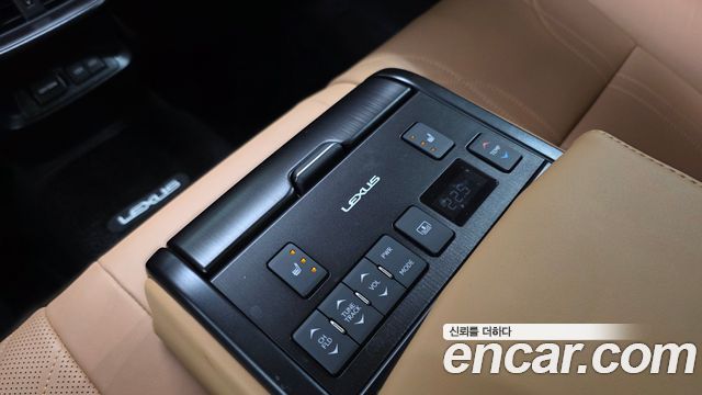 Lexus ES300h (VII) Luxury Plus 2024 — фото 33