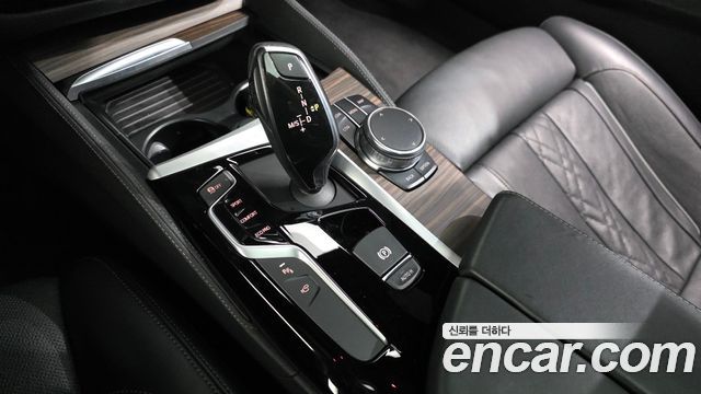 BMW 5 Series (G30) 520d M Sport Package Plus 2017 — фото 9