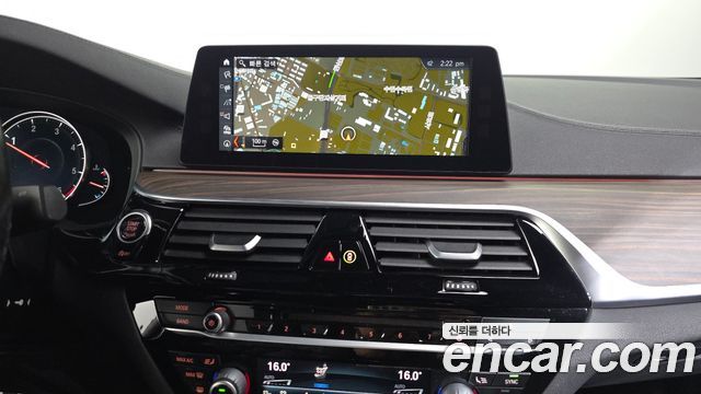 BMW 5 Series (G30) 520d M Sport Package Plus 2017 — фото 14
