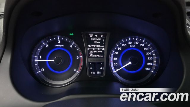 Hyundai Grandeur (HG) HG220 Diesel Modern 2015 — фото 8