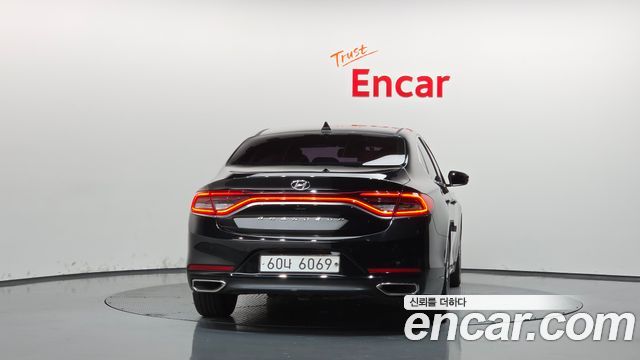 Hyundai Grandeur (IG) 2.4 Premium Special 2018 — фото 4
