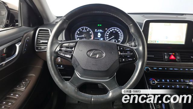 Hyundai Grandeur (IG) 2.4 Premium Special 2018 — фото 14