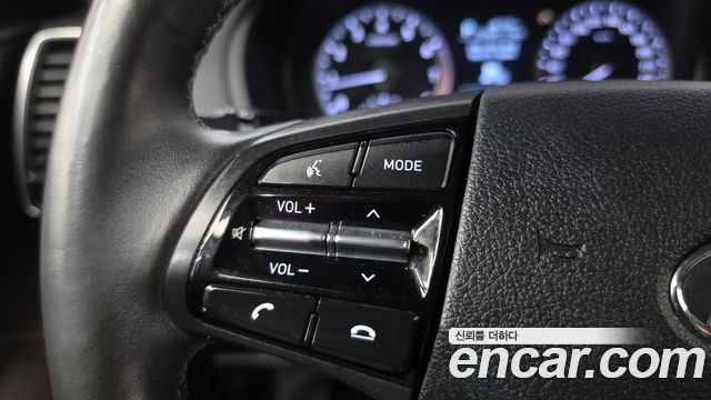 Hyundai Grandeur (IG) 2.4 Premium Special 2018 — фото 17
