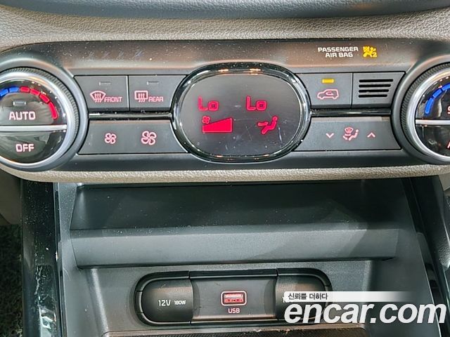 Kia Soul Booster 1.6 T-GDI Noblesse 2020 — фото 17