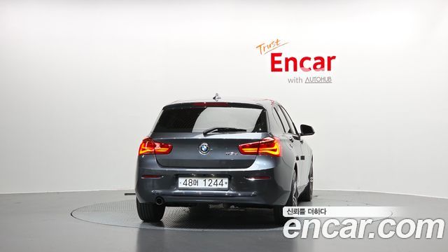 BMW 1 Series (F20) 118d Sport 5Door 2017 — фото 4