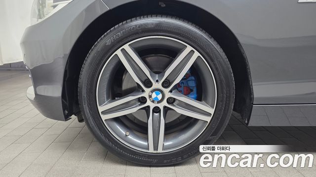 BMW 1 Series (F20) 118d Sport 5Door 2017 — фото 5