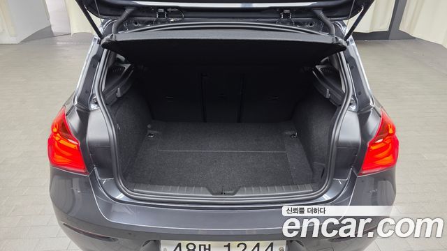 BMW 1 Series (F20) 118d Sport 5Door 2017 — фото 20